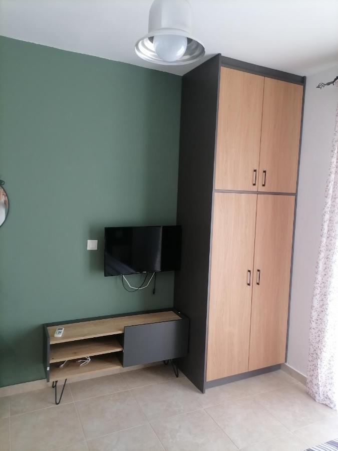 New-b Apartment *